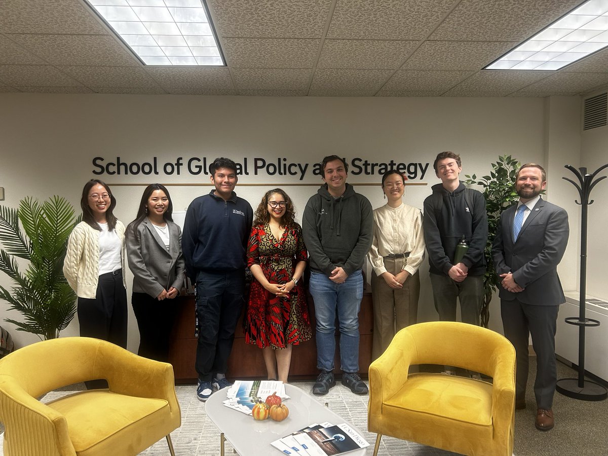 Special Rep for Racial Equity and Justice (@us_srrej) on Twitter photo Great to be in beautiful San Diego for the World Design Capital Forum! But first, I met with students from the UCSD School of Global Policy and Strategy. We talked about global human rights issues and career opportunities with <a href="/StateDept/">Department of State</a>. The future of diplomacy is bright! ๐ Great to be in beautiful San Diego for the World Design Capital Forum! But first, I met with students from the UCSD School of Global Policy and Strategy. We talked about global human rights issues and career opportunities with <a href="/StateDept/">Department of State</a>. The future of diplomacy is bright! ๐