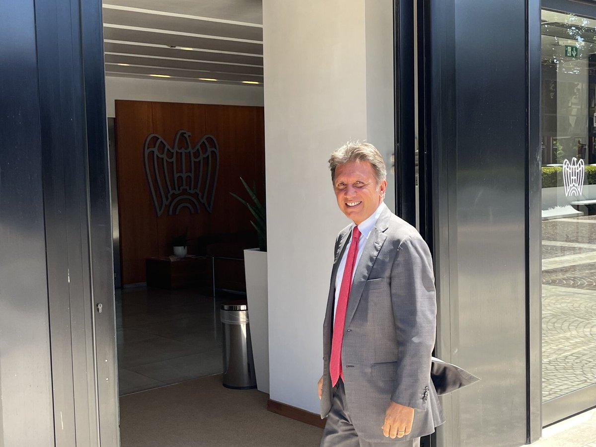 miami_sic's tweet photo. #PMIDAY2024. Italian SMEs in the U.S. will welcome the students. President De Furia: we will offer young students the opportunity to learn a little more about the real world of Italian companies.
👉 https://t.co/OKrO0qpe4a
 @ItalyinUS, @CaliforniaSIC, #ODLI, @TexasSIC, #AbroadTo https://t.co/GouiPCBd0J