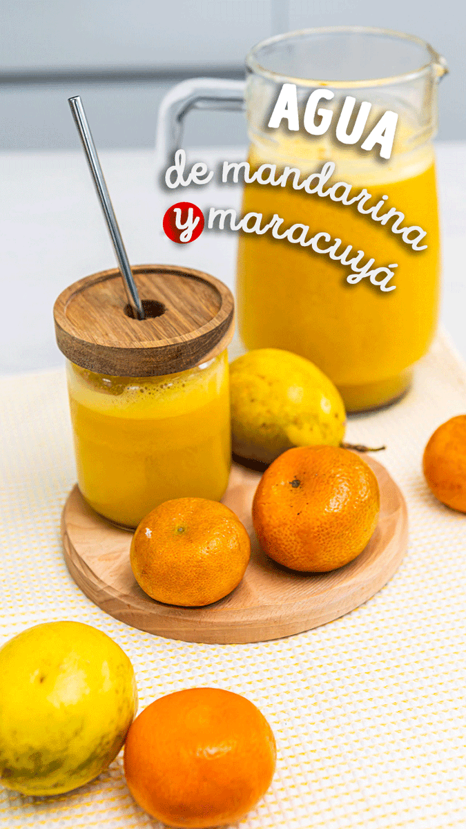 CocinaVital's tweet photo. Definitivamente esta AGUA DE MANDARINA y maracuyá tienes que probarla, 🥤🍊🍋 queda deliciosa y perfecta para estos días. https://t.co/JhAAhmop2f