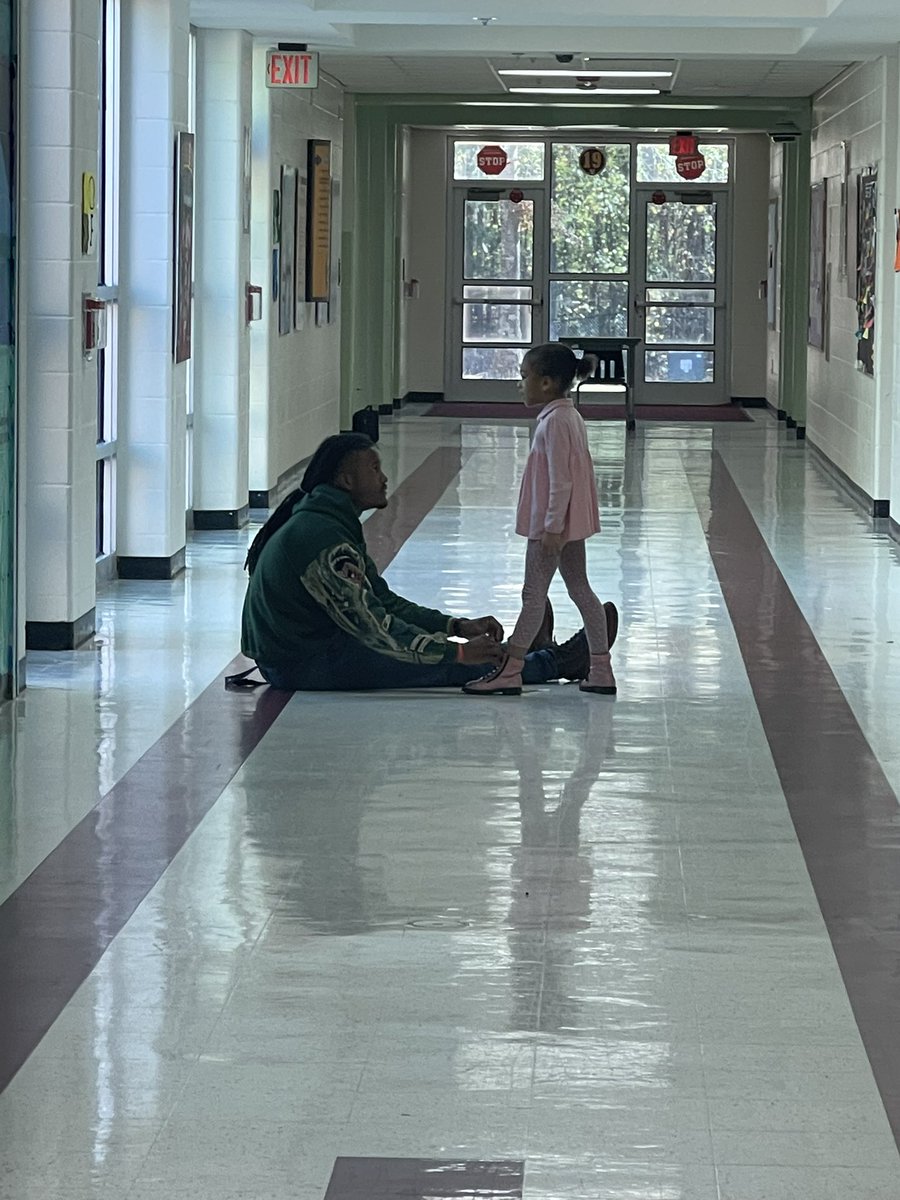 Caught this sweet moment in the hallway today. Sometimes all you need is your shoe tied &amp; a little pep talk 😊 Thanks Mr. G! We are lucky to have you <a href="/StonewallTell/">Stonewall Tell ES</a>. <a href="/NPorter17/">Nikki R. Porter</a> @aplatimore