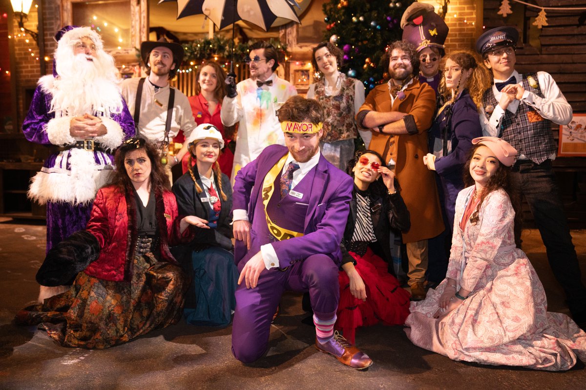 Love a bunch of misfits like <a href="/PhantomPeakUK/">PhantomPeakUK</a> 's cast. They have all the solutions to my problems, albeit, they're the cause of them too.  (Ad - invite)