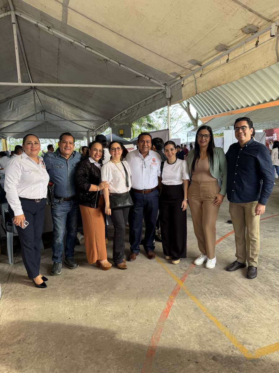 Excelente Jornada de Atención al Pueblo en Puerto Ceiba, Paraíso, del Gobernador Javier May Rodríguez. Hubo calidez, alegría y sobretodo soluciones. #GobiernoDeTerritorio #GobiernodelPueblo