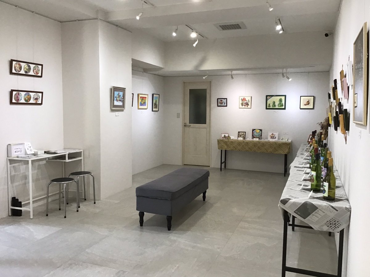 EspaceLaPorte's tweet photo. Bonjour！気持ちのいい♪お天気になりました。今日から　2024'カラフル切り絵東京教室作品展 11/22 金~11/24日開催しております。可愛い作品にお教室の楽しい雰囲気が感じられる空間ですので是非お立ち寄りください、お待ちしております。 https://t.co/sLgEkGmW2T