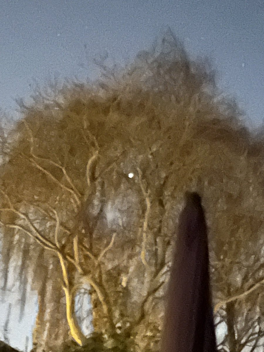 Hey <a href="/dronesWMP/">WMP Eye in the Sky</a> are you / were you flying tonight at around 2345 this was near my house kept going around or was it 🛸 #drones