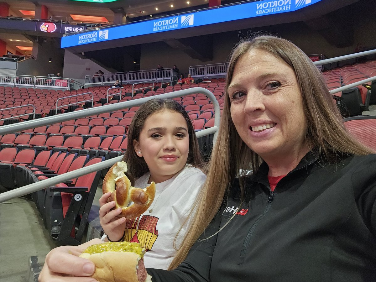 Erin Bentancourt tweet media