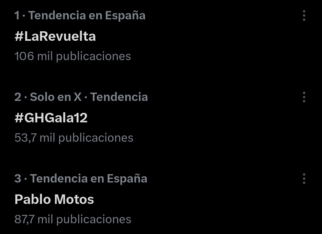 *Se destapa un caso de corrupción que implica al presidente del gobierno, a varios ministros y a la madre que los parió*

La borregada: