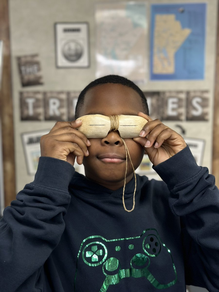 Lindsay Stewart tweet media