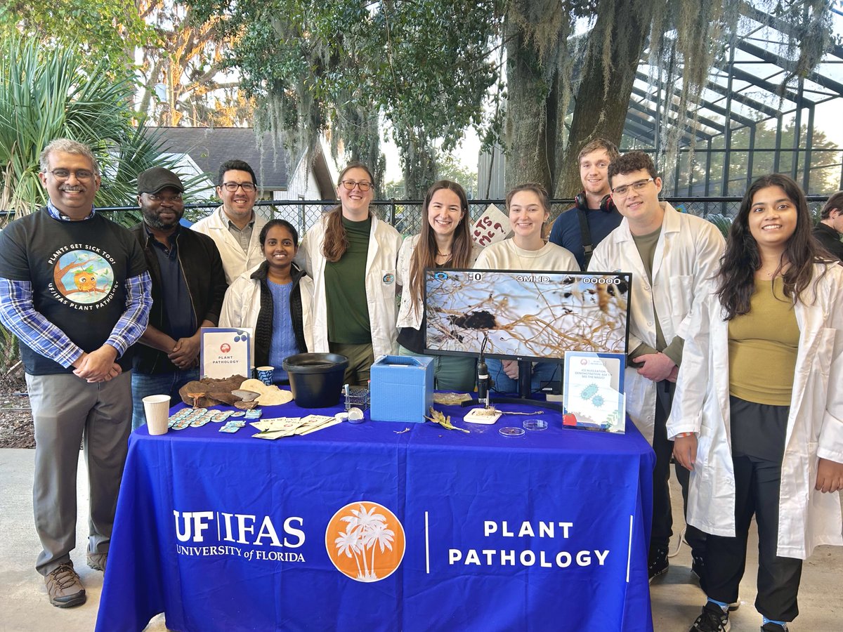 Another successful tabling organized and presented by  <a href="/UFPlantPath/">UF/IFAS Plant Pathology Department</a> students at the UF Fall Festival! Thanks to everyone who stopped by! 
<a href="/mathewsparet/">Mathews Paret</a> <a href="/ketehouli_t/">Toi Ketehouli</a> <a href="/jvelte2/">Jessica Velte</a> Sophia, Sameerika, Olivia, Mason, Roshni,