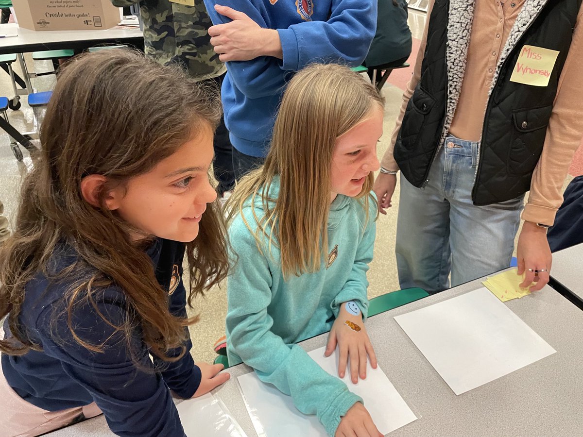 LICDaecher's tweet photo. Math Game Family Engagement Night was so much fun! ⁦@hempfield⁩ https://t.co/hq0ZhgHgnS