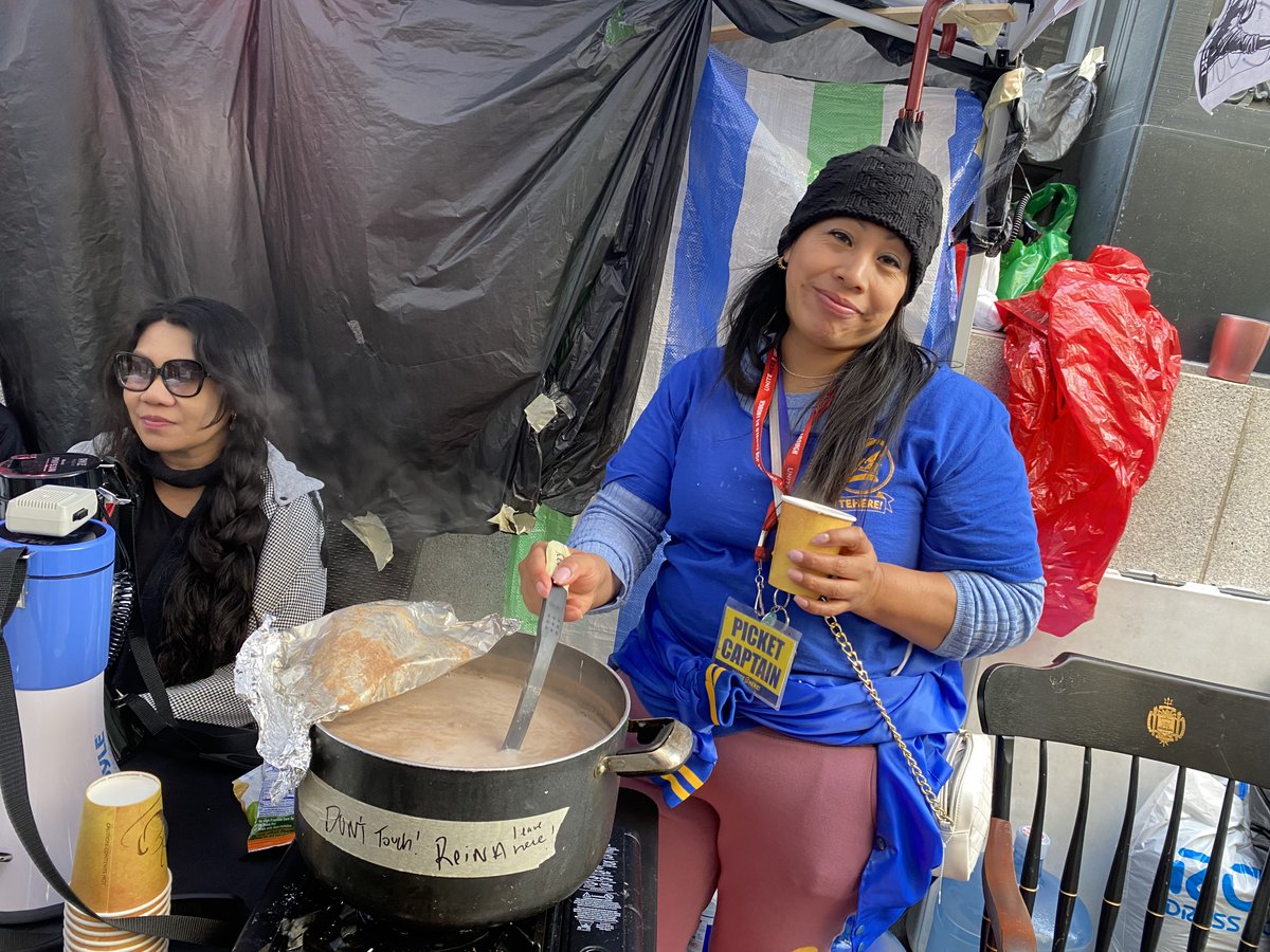 UniteHereL2's tweet photo. Cold and rainy days on strike call for arroz con leche! https://t.co/VI7Y2sjJ83