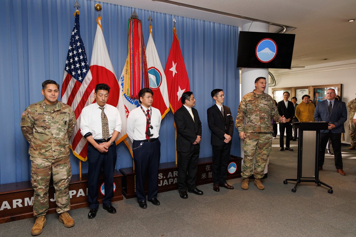 米陸軍　第18空挺軍団長（中将）チャレンジ 2025年最新】第18空挺軍団の人気アイテム - メルカリ