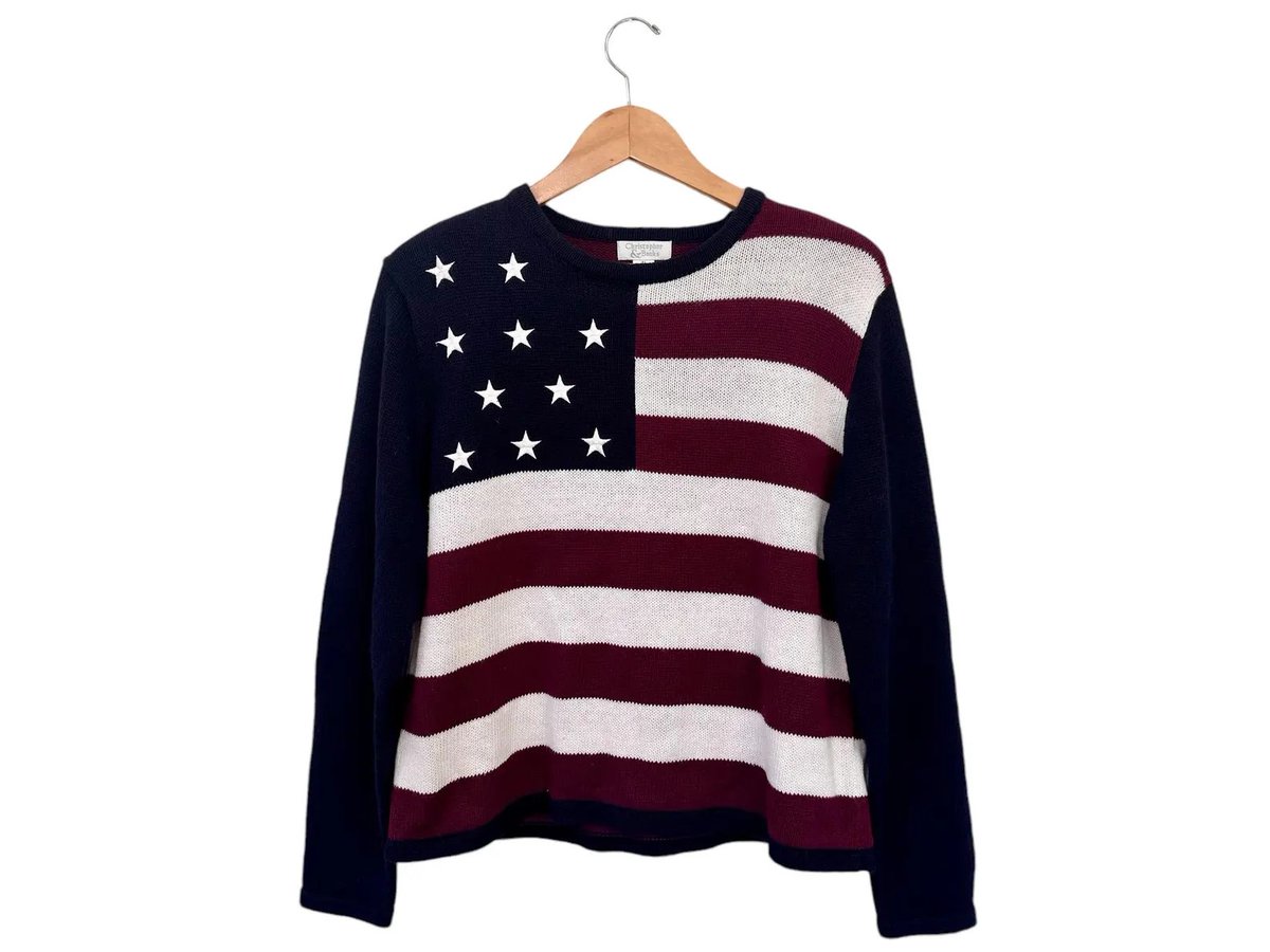 BeardedBee's tweet image. ❤️🤍💙 The classic &amp;amp; moody Lana Del Rey inspired Americana sweater #lanadelrey #americana #americanflag #fashionsweater