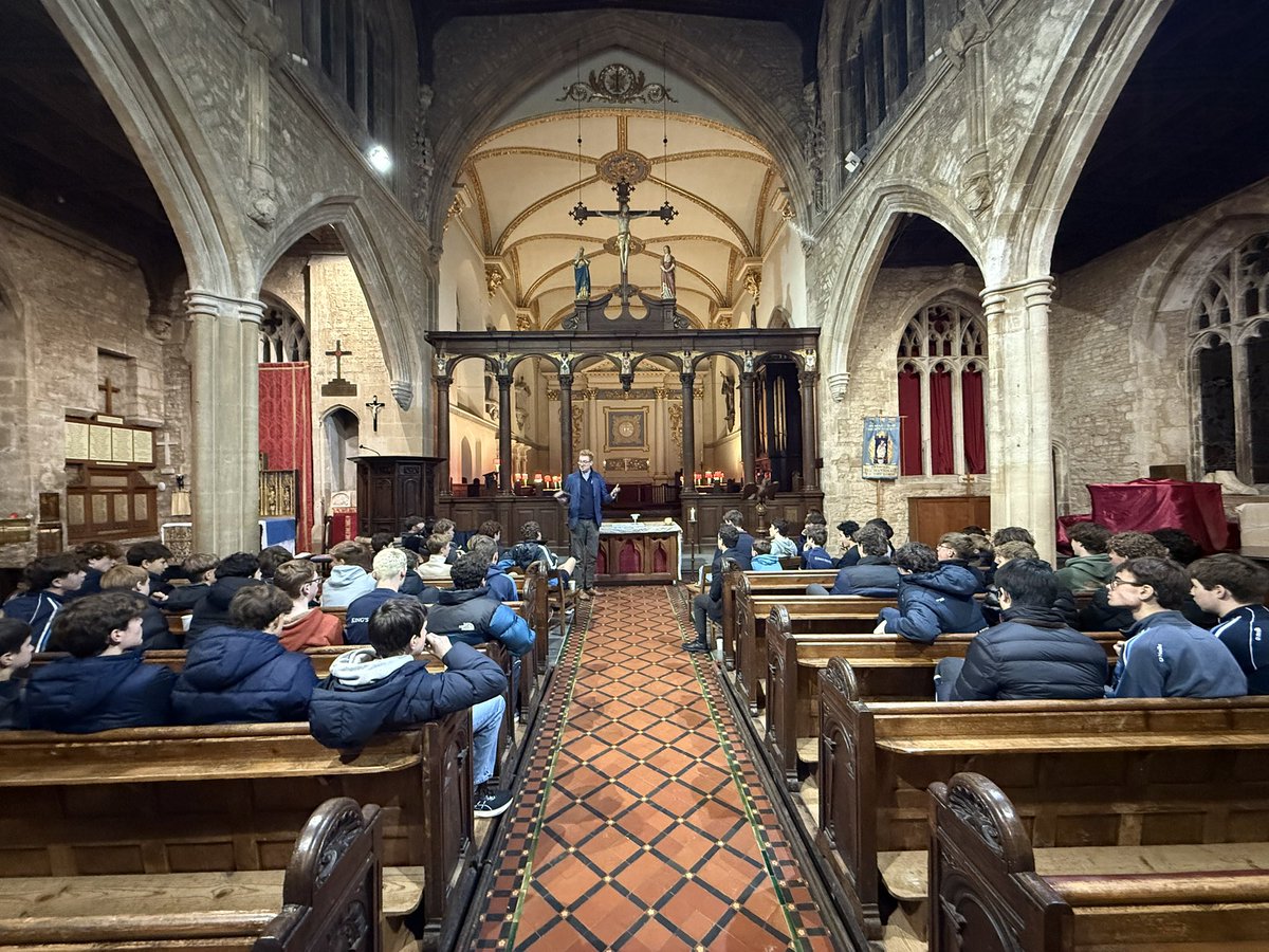 New House tweet media