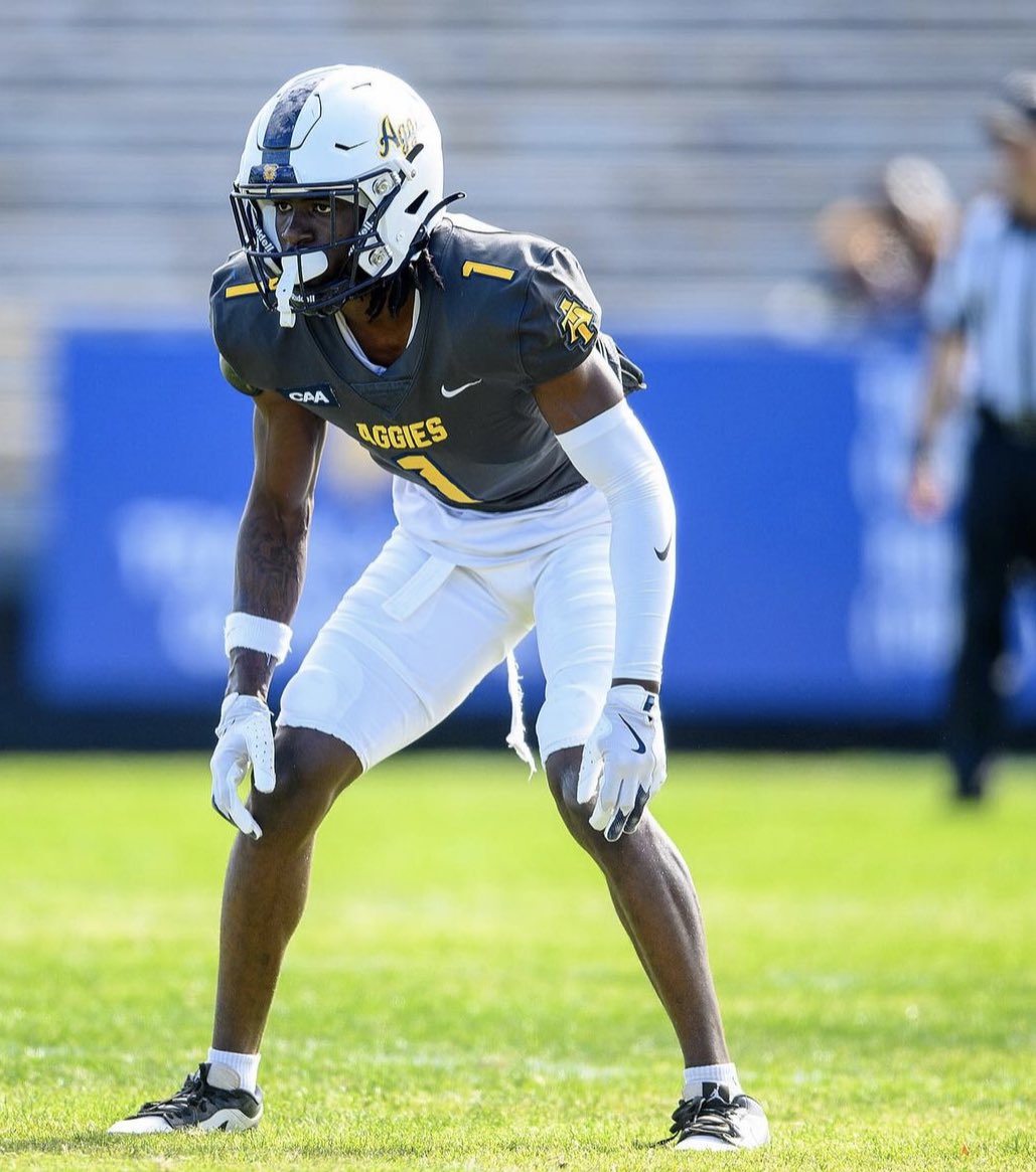bryanpull101's tweet photo. AGTG!!
Blessed To Receive A D1 Offer To North Carolina A&amp;T University!!! @almondo_curry @LCFalconsFB @markduda73 @ReissBill @LackFBCoach_P_W @E_clazz 
#JUCOPRODUCT https://t.co/6dQHzyqH8n