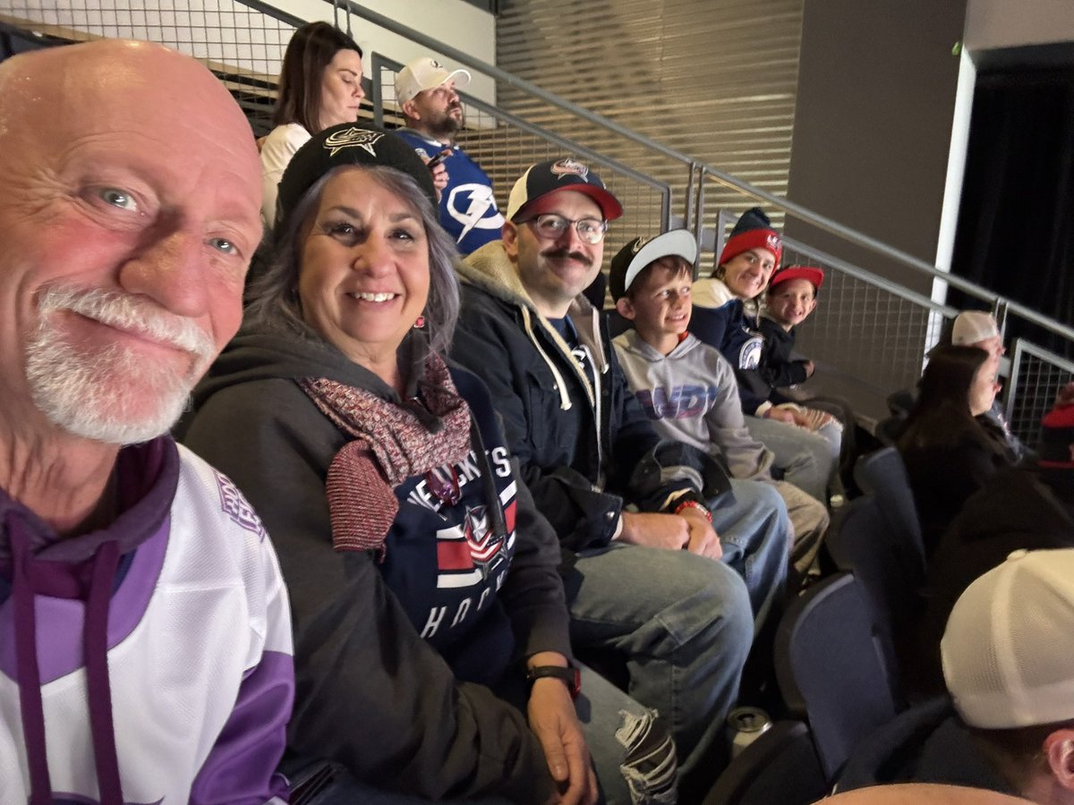 hunts13's tweet photo. #CBJ https://t.co/4hl33NqLiN