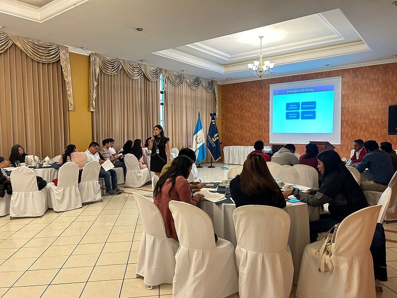 PDHgt's tweet image. 📍Huehuetenango 

En cumplimiento de su mandato y ejes estratégicos, la @PDHgt por medio de la #SECAI, realizó la última Jornada Nacional de Acceso a la Información Pública del 2024 en el departamento.
El objetivo principal fue promover la protección y garantía del derecho humano