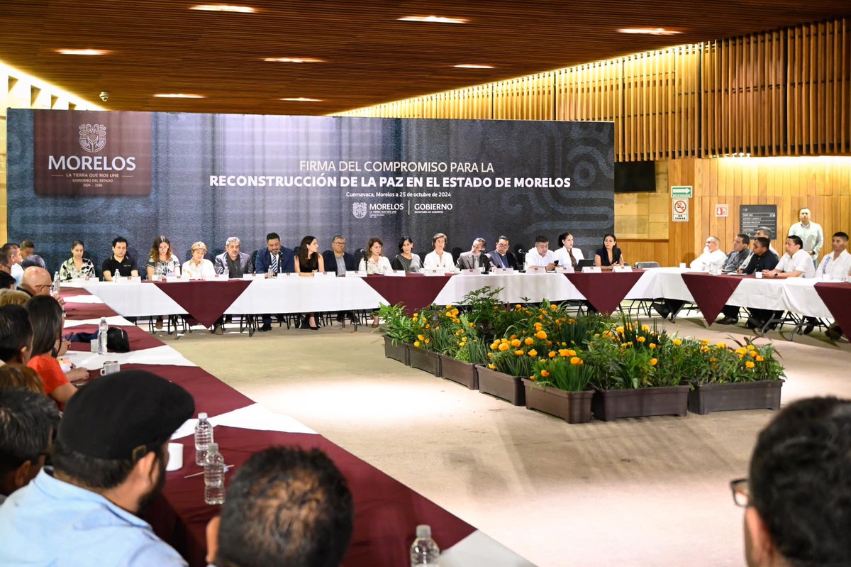 La construcción de paz surge a partir de la escucha activa de todas las voces, por ello, nos reunimos con representantes de diferentes Asociaciones Religiosas para ir construyendo estrategias que abonen a una sociedad unida y en paz.

#50DíasDeAcciones
#LaTierraQueNosUne