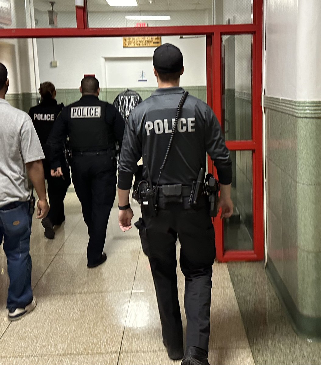 WJHSSpirit's tweet photo. WJHS! Commander in Chief!Building Principal Mr. Thompson! Taking care of business with our mandatory “Lockdown Drills” and local Law-Enforcement Agencies working  together,“Protecting and Serving!” in harmony. https://t.co/uradEBjMwV