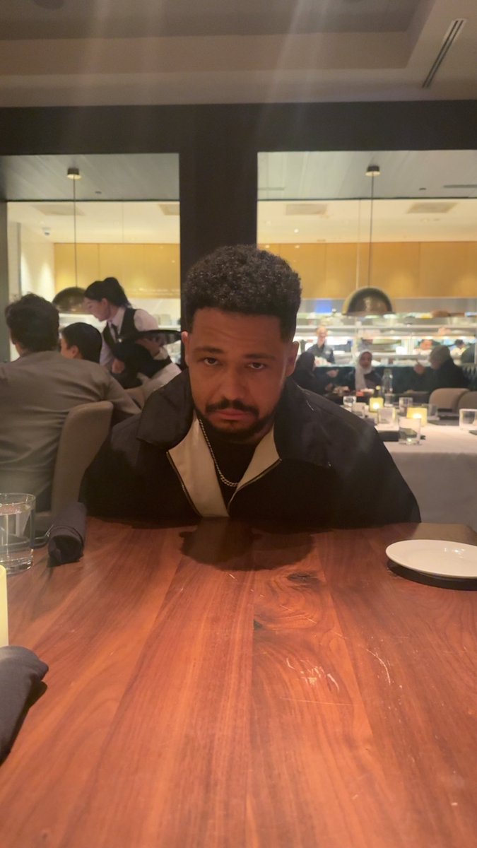 NoraExplorer tweet media