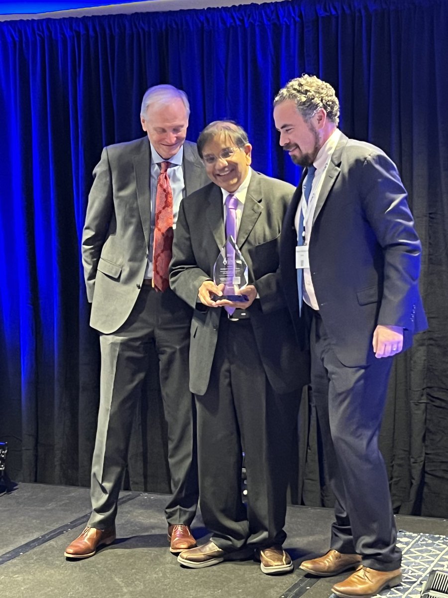 Dr. Shubham Pant (@drshubhampant) on Twitter photo <a href="/Aiims1742/">Anirban Maitra</a> Receiving a very well deserved award for all his groundbreaking work in #PancreaticCancer 👏👏👏<a href="/OncLive/">OncLive.com</a> <a href="/LombardiCancer/">Georgetown Lombardi</a> <a href="/MDAndersonNews/">MD Anderson Cancer Center</a> <a href="/Aiims1742/">Anirban Maitra</a> Receiving a very well deserved award for all his groundbreaking work in #PancreaticCancer 👏👏👏<a href="/OncLive/">OncLive.com</a> <a href="/LombardiCancer/">Georgetown Lombardi</a> <a href="/MDAndersonNews/">MD Anderson Cancer Center</a>