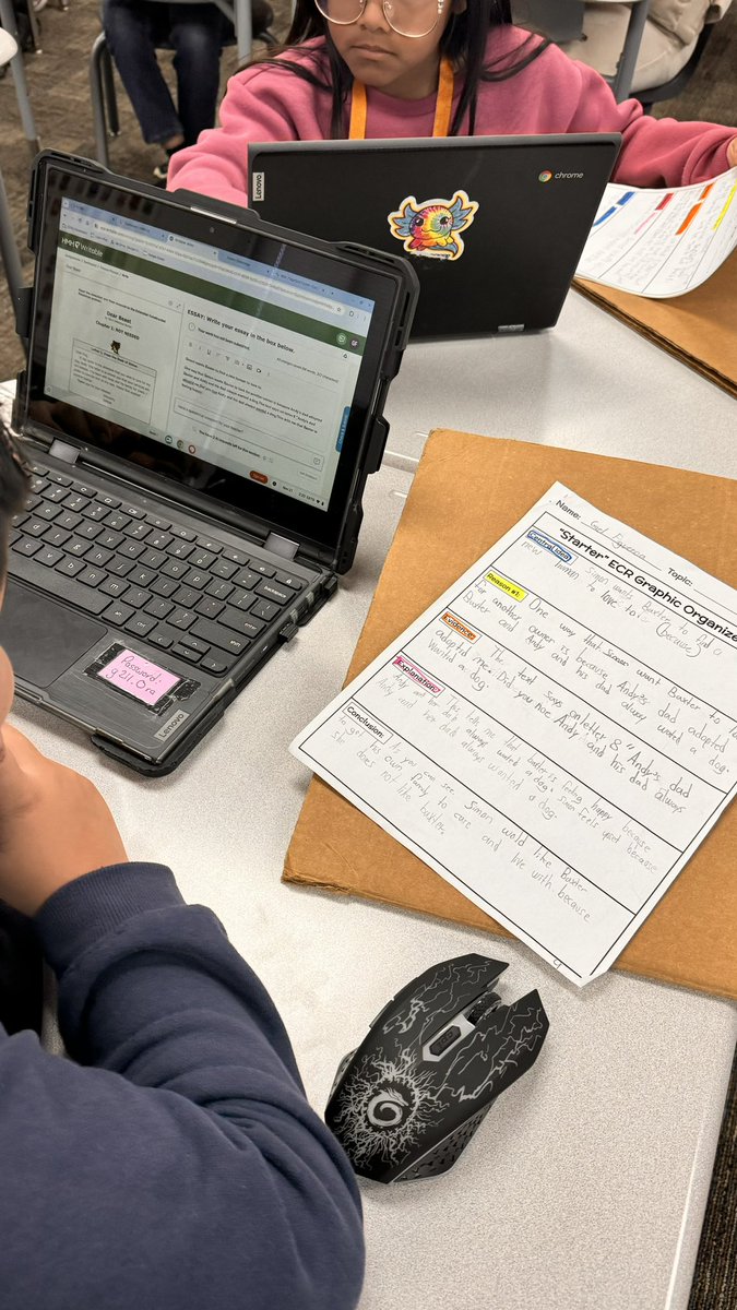 MsMendoza6's tweet photo. Very excited and accomplished #thirdgradestudents writing #ECR #writingskills #STAAR @TheTeacherRoom #writable @HemmenwayStreak @3rdGradeReading @CFISDELs @CFISD_ELAR2_5 https://t.co/AXt2hRUFfZ