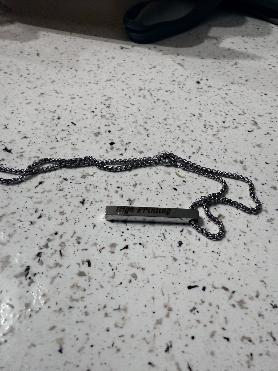 Mr_Hyppolite's tweet photo. New service unlocked!

#HighPrinting #Engraving https://t.co/dwjHWLkodo