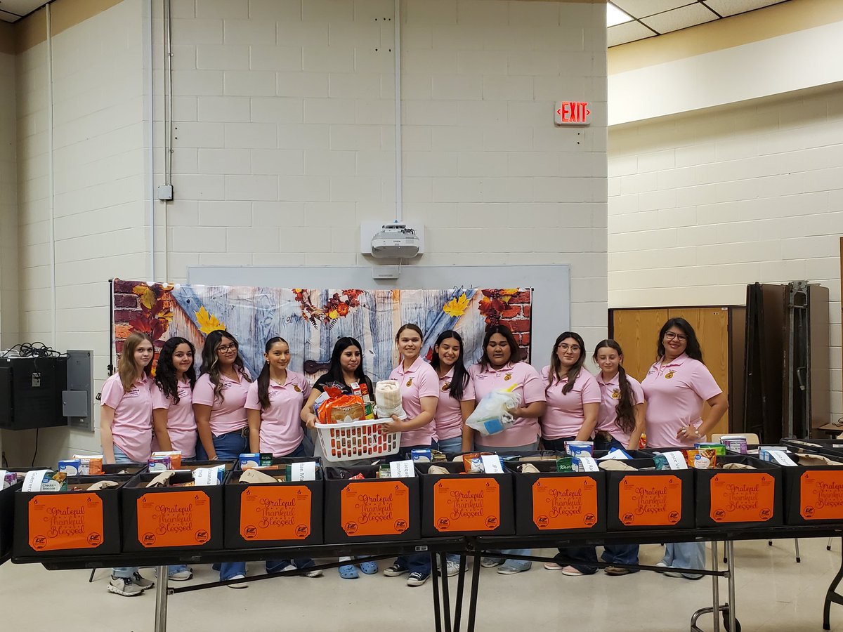 📚CIS - LFHS📚 (@cis_lfhs) on Twitter photo Thank you to the LFHS-FFA club for their sponsorship and donation of a care package and turkey. You ladies did an amazing job. 💯
#allinforkids 
<a href="/losfresnoshigh/">Los Fresnos High</a>
<a href="/cameron_cis/">CIS Cameron County</a> 
<a href="/LFCISDFamEngage/">Los Fresnos CISD Family Engagement Office</a> Thank you to the LFHS-FFA club for their sponsorship and donation of a care package and turkey. You ladies did an amazing job. 💯
#allinforkids 
<a href="/losfresnoshigh/">Los Fresnos High</a>
<a href="/cameron_cis/">CIS Cameron County</a> 
<a href="/LFCISDFamEngage/">Los Fresnos CISD Family Engagement Office</a>