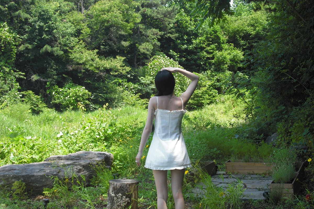 BRD_SOOJIN's tweet photo. 수진 (SOOJIN) 'Summer Daze'
SPECIAL PHOTO☀🎁

#수진 #SOOJIN #SummerDaze https://t.co/HBh7uf9L6X