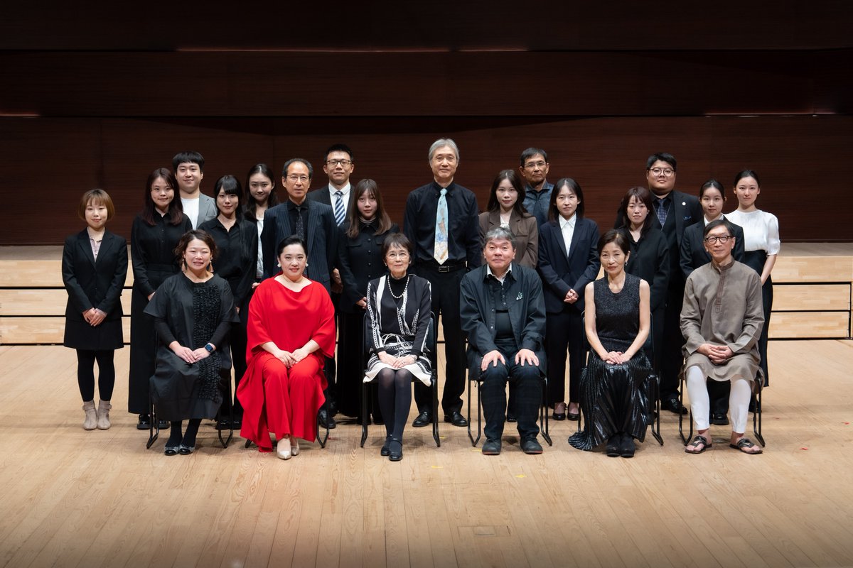 TCM_tabunka's tweet image. 多文化音楽研究領域 教員コンサート、無事終演いたしました！
ご来場いただいた皆さま、誠にありがとうございました✨
演奏会の様子は11月25日（月）にYouTubeにて配信予定です。 現在準備中ですので、公開までお待ちください！