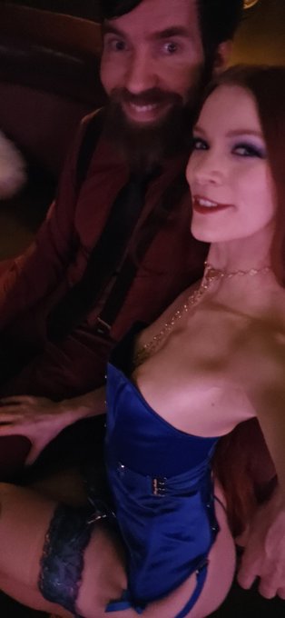 Watch Erin 'Rapornzel' Everheart's leaked NSFW photo on TwXstars