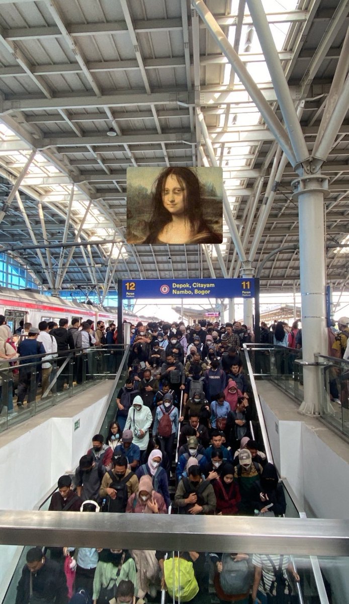 txtdrjkt's tweet photo. keren si kalian yg krl tiap hari😭🙏🏽 https://t.co/YFdj9b6rAH