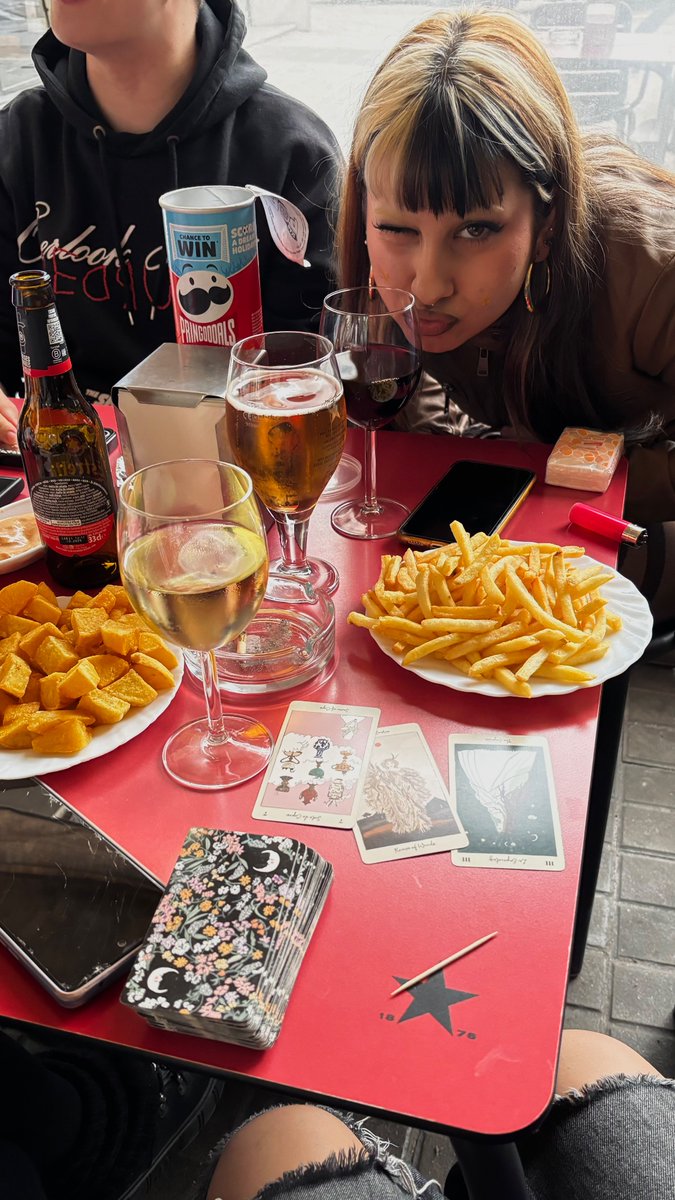 itziiaarg's tweet photo. Barcelona barceloneando https://t.co/xToMIhVxt9
