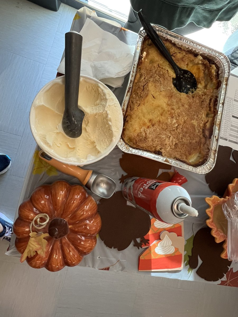 Brentfield Elementary PTA (@brentfieldpta) on Twitter photo Our staff is sweet as pie!!! 🥧 PTA offered a pie buffet for the staff during lunch. We 💚 love 💛 our Brentfield staff 🐾!!! <a href="/TeamBrentfield/">Brentfield Elementary</a> Our staff is sweet as pie!!! 🥧 PTA offered a pie buffet for the staff during lunch. We 💚 love 💛 our Brentfield staff 🐾!!! <a href="/TeamBrentfield/">Brentfield Elementary</a>