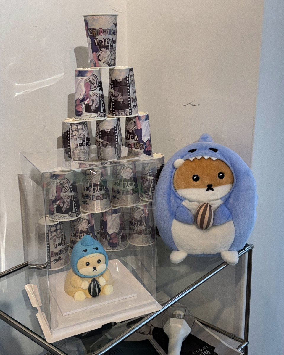 𝑩𝑹𝑰𝑮𝑯𝑻𝑺𝑶𝑴𝑬 𝑽𝑶𝒀𝑨𝑮𝑬𝑹」

ᴋɪʜʏᴜɴ ʙɪʀᴛʜᴅᴀʏ ᴄᴀꜰᴇ &amp; ᴍɪɴɪ ᴇxʜɪʙɪᴛɪᴏɴ

✴︎  11월 22일 1일차 카페 오픈했습니다 :)

#찬란한_여행자
#너라는_바다로_voyager

𓂃𓂃𓂃𓂃𓊝𓄹𓄺𓂃𓂃𓆞𓂃𓂃𓂃𓂃𓂃𓂃
𓆡   𓆟  𓇼   𓆞  𓂂
𓆝    𓂂  𓆉   𓂂