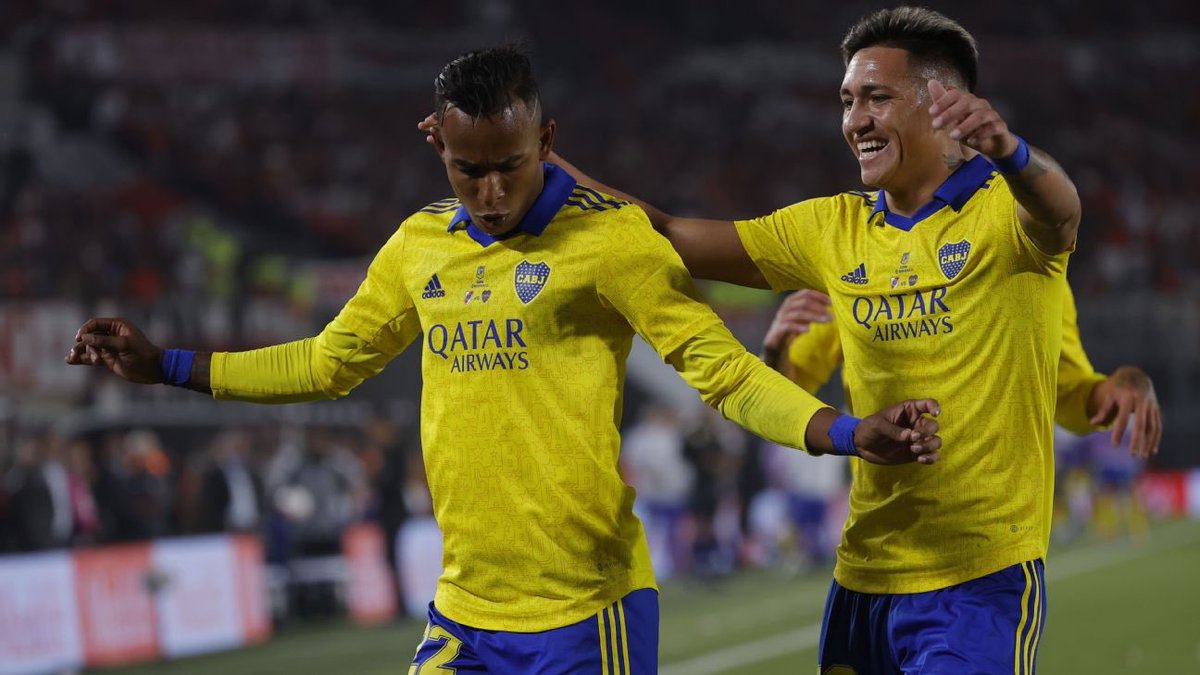 A RIVER LO VUELVO LOCO CON LA AZUL Y LA AMARILLA