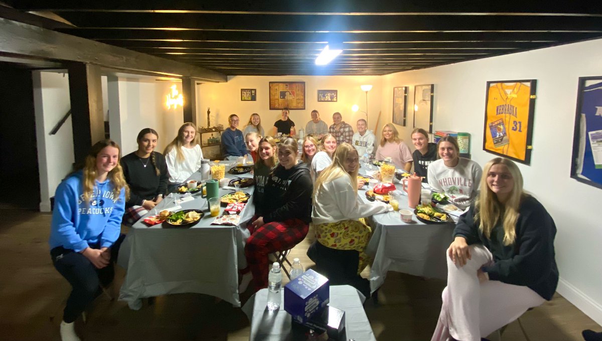 𝐓𝐡𝐚𝐧𝐤𝐟𝐮𝐥 🦚