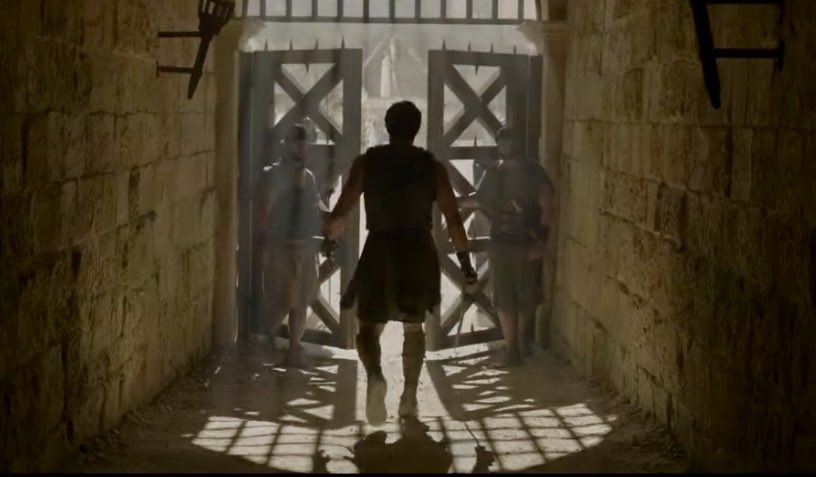 There’s nothing like men defending the innocent and fighting tyranny ⚔️💜