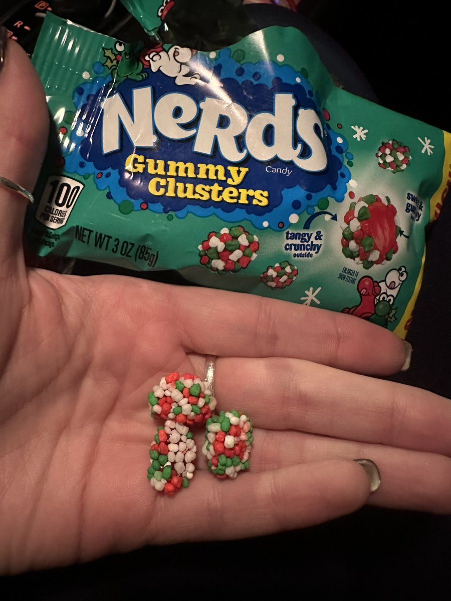 bubblgumbarbie's tweet photo. Taste like Christmas https://t.co/GqpNvfP8LV