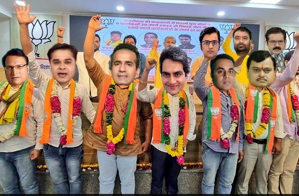 _arslanX's tweet image. #Adani को निर्दोष कौन बनाएगा..?
#Adani पर षड्यंत्र हों रहा हैं, ये कौन साबित करेगा ?

पत्रकार 👇