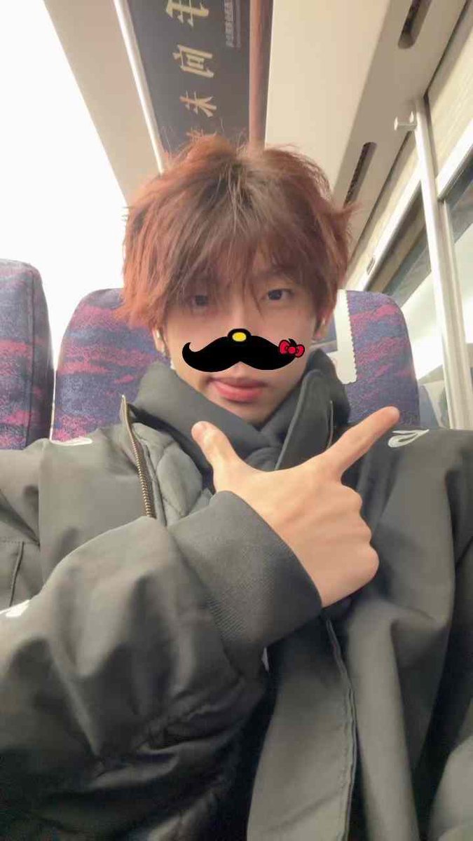 wh070602's tweet photo. 你的帅爹 https://t.co/FznQhYq2kb