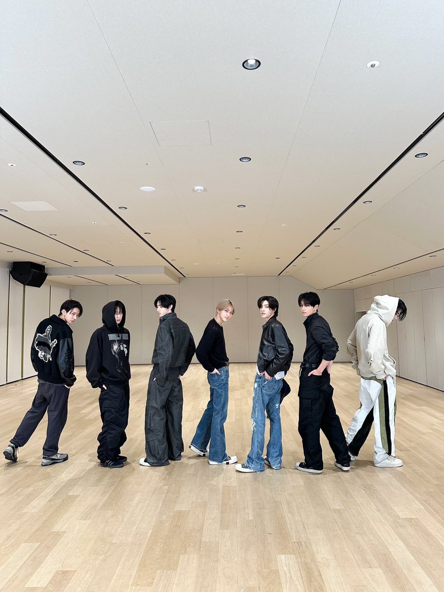 l y s ✧ vai ver o ENHYPEN tweet media