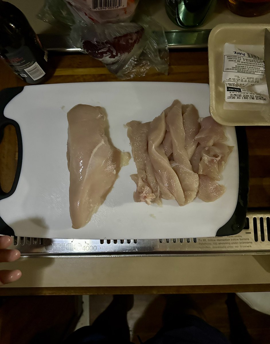 CPack12's tweet image. Cooking with Conner boat edition! 

Chicken fajitas were on the menu tonight! It was my first time using the alcohol stove on the boat. I had an absolute blast cooking this delicious dinner!