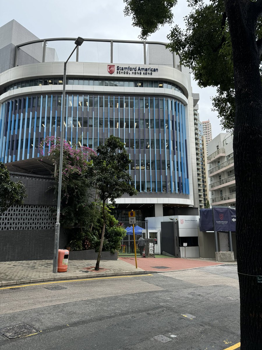 Greg Larmouth (@greg_larmouth) on Twitter photo Yesterday I spent the day at <a href="/StamfordHK/">Stamford American School Hong Kong</a> where I met and observed 2 of our <a href="/PGCEIDL/">@PGCEIDL International Initial Teacher Training</a> trainees alongside their experienced school mentors. It’s great to be able to work with mentors to support our trainees both in school and at distance. #DistanceNotDistant Yesterday I spent the day at <a href="/StamfordHK/">Stamford American School Hong Kong</a> where I met and observed 2 of our <a href="/PGCEIDL/">@PGCEIDL International Initial Teacher Training</a> trainees alongside their experienced school mentors. It’s great to be able to work with mentors to support our trainees both in school and at distance. #DistanceNotDistant