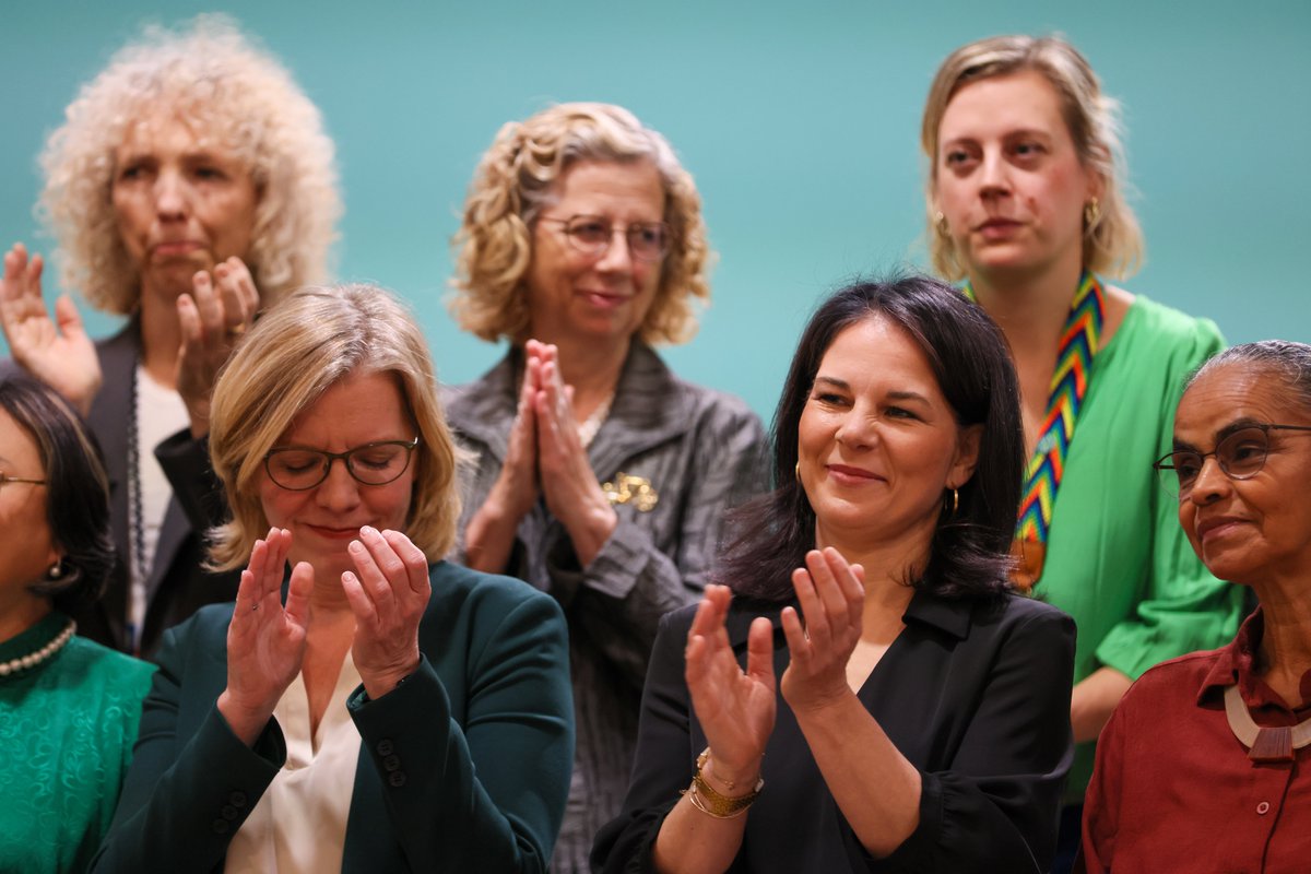 Inger Andersen (@andersen_inger) on Twitter photo Despite a nearly all-male lineup of Heads of State at #COP29 opening, make no mistake—women are driving ambition and #ClimateAction at every level across the 🌍
Delighted to join Ministers & female leaders at #COP29. Thanks to @ABaerbock & <a href="/MarinaSilva/">Marina Silva</a> for bringing us together. Despite a nearly all-male lineup of Heads of State at #COP29 opening, make no mistake—women are driving ambition and #ClimateAction at every level across the 🌍
Delighted to join Ministers & female leaders at #COP29. Thanks to @ABaerbock & <a href="/MarinaSilva/">Marina Silva</a> for bringing us together.
