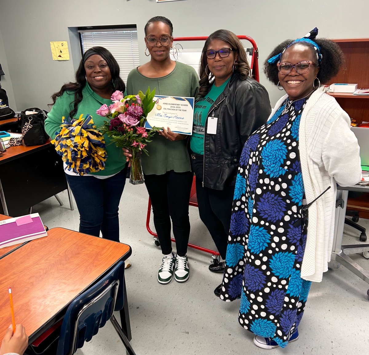 dr_dharvey's tweet photo. The HIGHLIGHT of the day was announcing our @JonesES_AISD Bilingual &amp; ESL Teacher of the Year… Congrats, @HearneMrs &amp; Ms. Paredes! 🏅#YouDeserveIt @carlonda_davis @JoAnnNPayne @palegria1 @MsMBaskin https://t.co/EckKTLG0xH