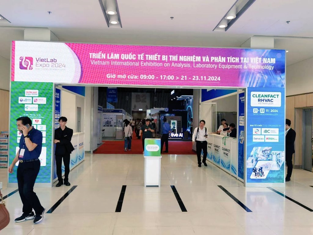Yangdashu666's tweet image. let&apos;s continue our in-depth talks and nice vietnamese coffee ☕ ☕ ☕ 
​#PrinCenScientific
​#IonChromatograph
​#PFASTesting