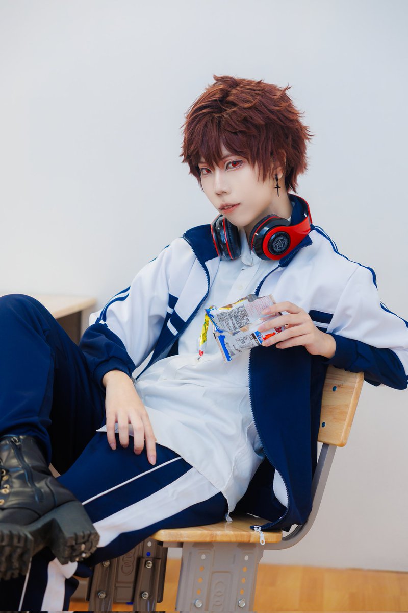 mofeite10's tweet photo. #驚封 #我在惊悚游戏里封神 #牧四誠 #Cosplay https://t.co/UXtblXf0G9