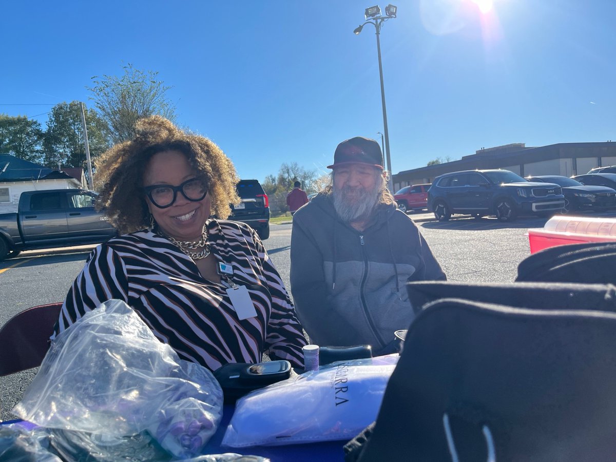ARMinorityHealt's tweet photo. Thank you, Ms. Debra Strickland Allen and the First Ward Living Grace Pantry  team! We enjoyed meeting everyone today and providing important health screenings  -- blood pressure, blood sugar, cholesterol and more to the attendees of the Thanksgiving Food Giveaway! 
#AMHC https://t.co/t0EUaRnJvQ