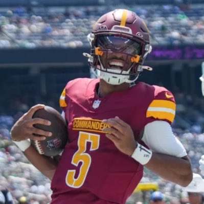 4VC2Broncos tweet media