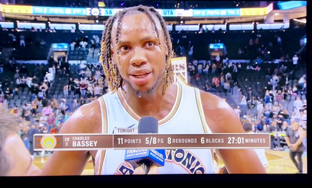 NX01BAC's tweet image. Good game for Charles Bassey tonight.  Bassey played at Western Kentucky. #GoTops #ProTops